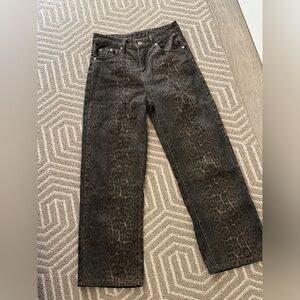 Leopard wide leg jeans | fits like a size 8 jean!